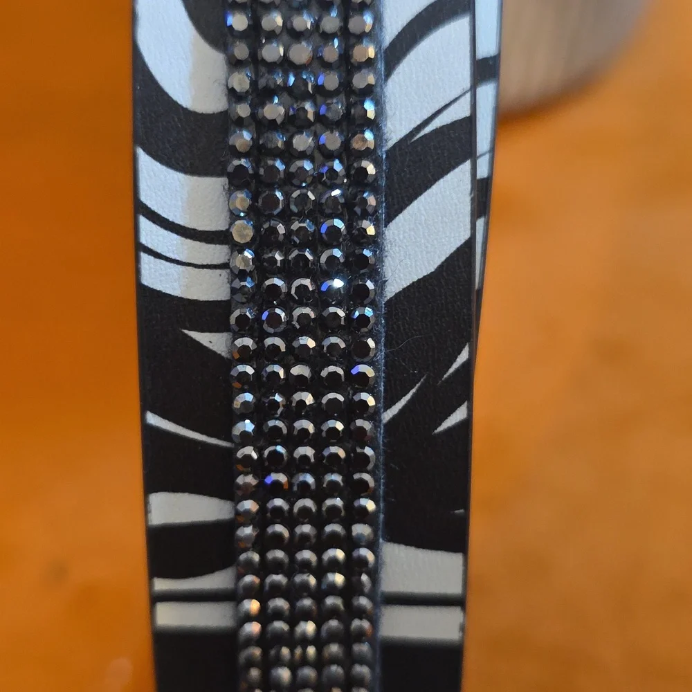 NICOLE MILLER Monochrome ZEBRA  Patterned  STUDDED Belt.